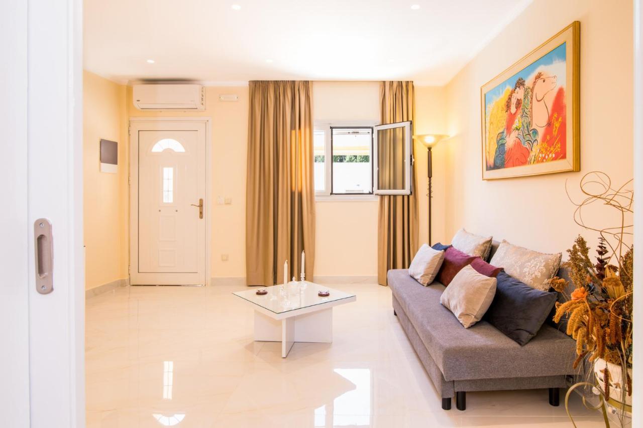 Solari Luxury Apartments Corfu Town Eksteriør bilde