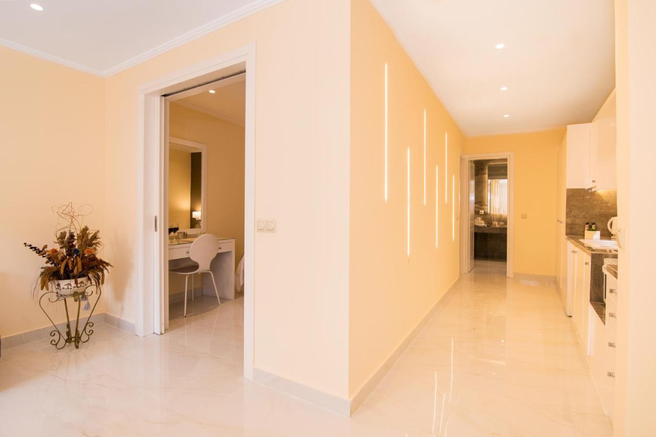 Solari Luxury Apartments Corfu Town Eksteriør bilde