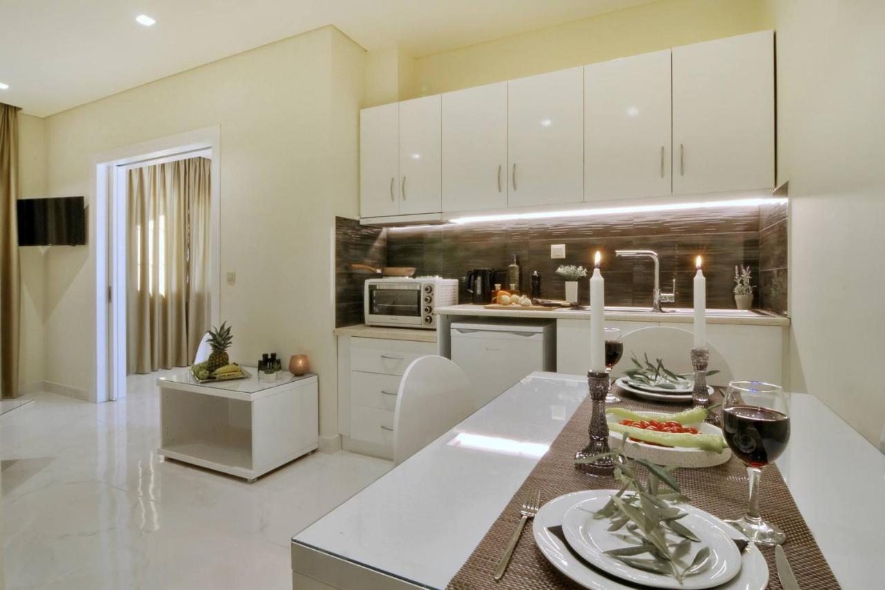Solari Luxury Apartments Corfu Town Eksteriør bilde